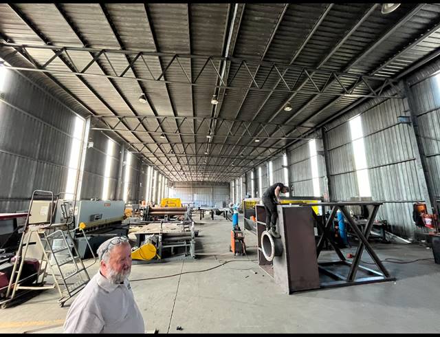 9,300M² WAREHOUSE FOR SALE IN VULCANIA